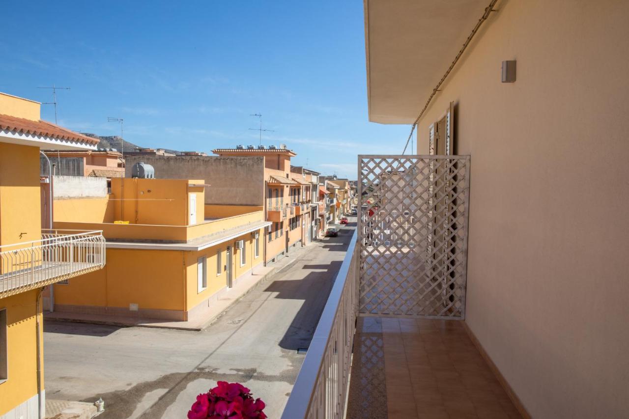 B&B Zio Luciano Avola Exterior photo